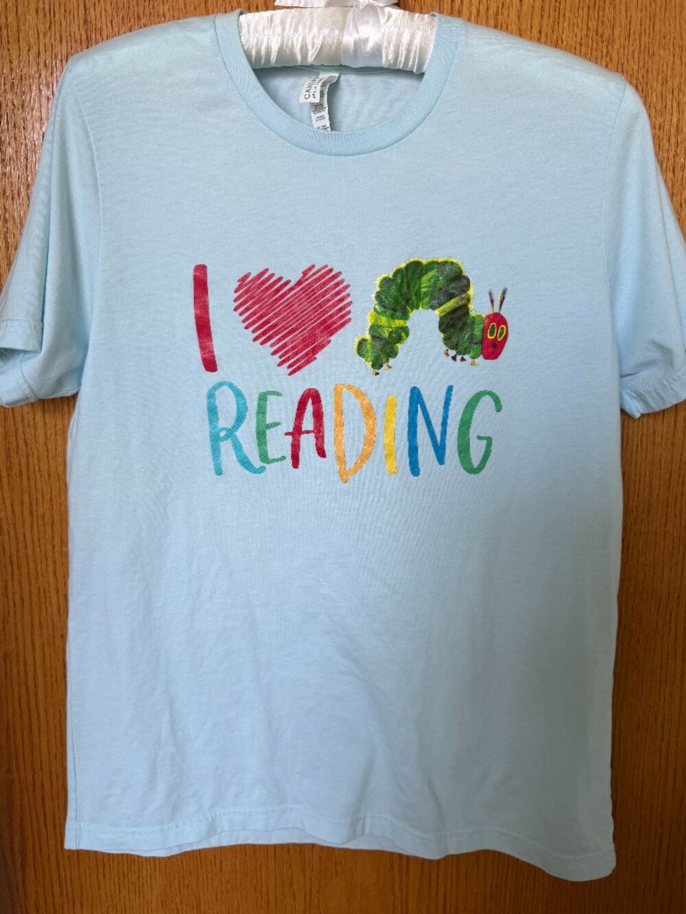 Eric Carle I Love Reading Tee Large